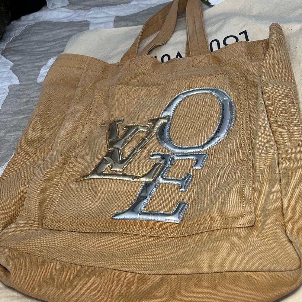Louis Vuitton LOVE Canvas tote . Authentic.